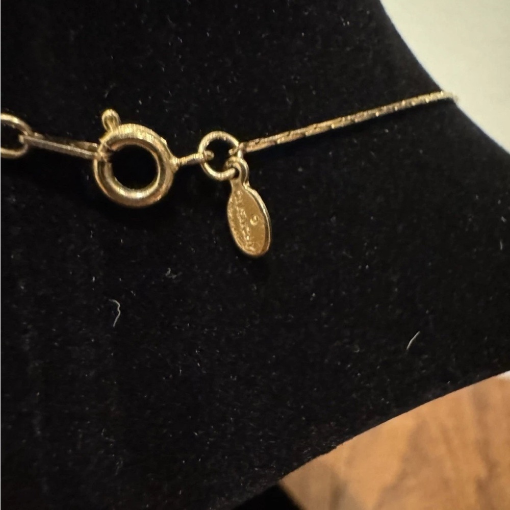 Givenchy Vintage Logo G Teardrop Crystal Pendant Necklace Gold Signed Authentic - Picture 4 of 5